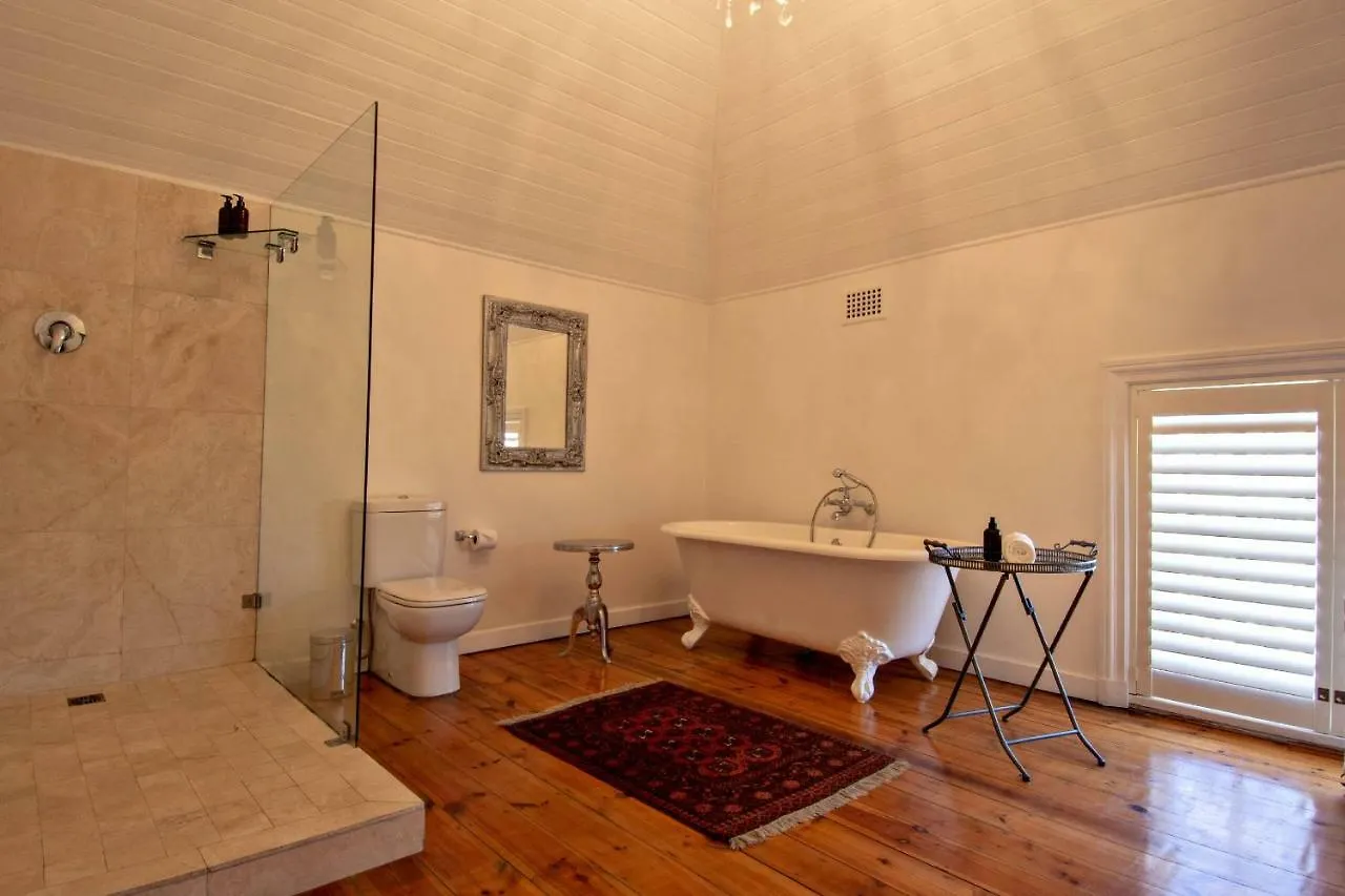 Rhonda'S Manor Boutique Guest House Cape Town