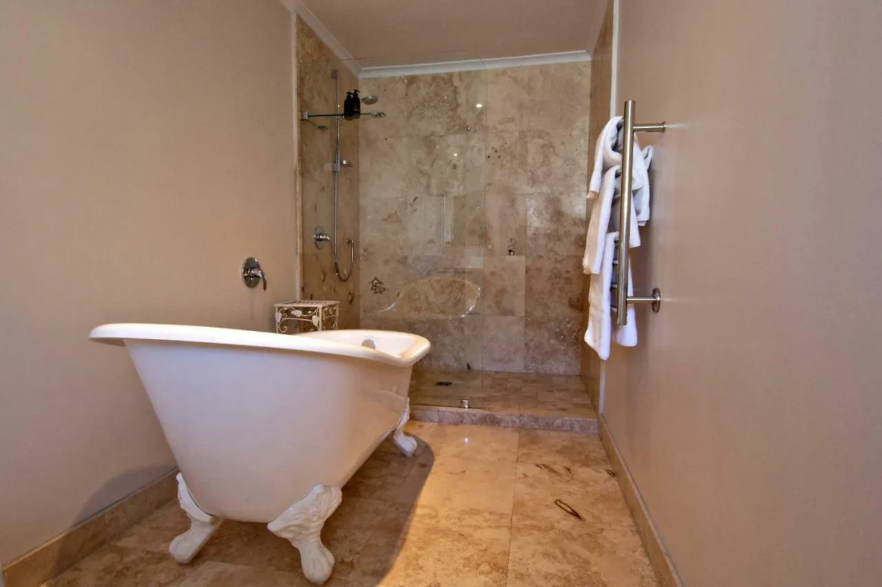 Rhonda'S Manor Boutique Guest House Cape Town