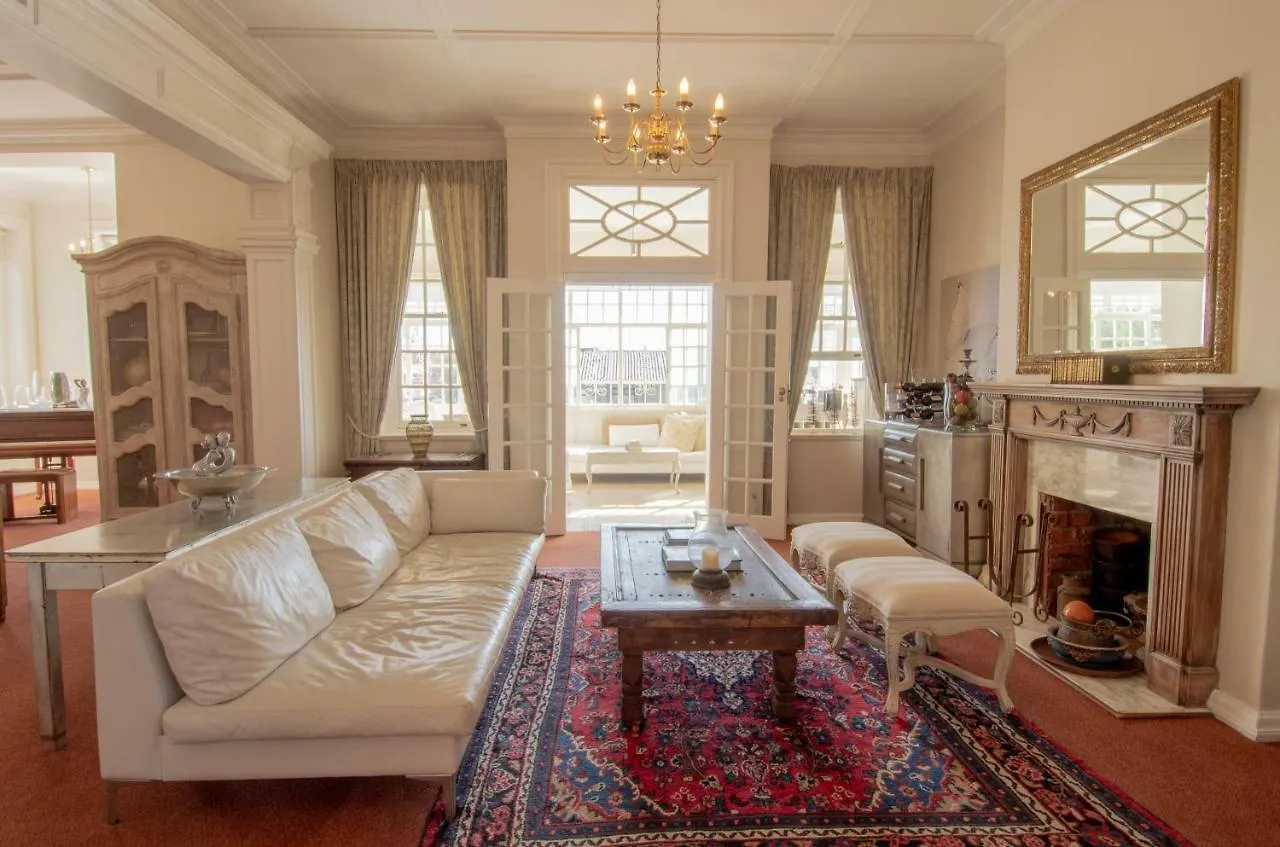 Rhonda'S Manor Boutique Guest House Cape Town