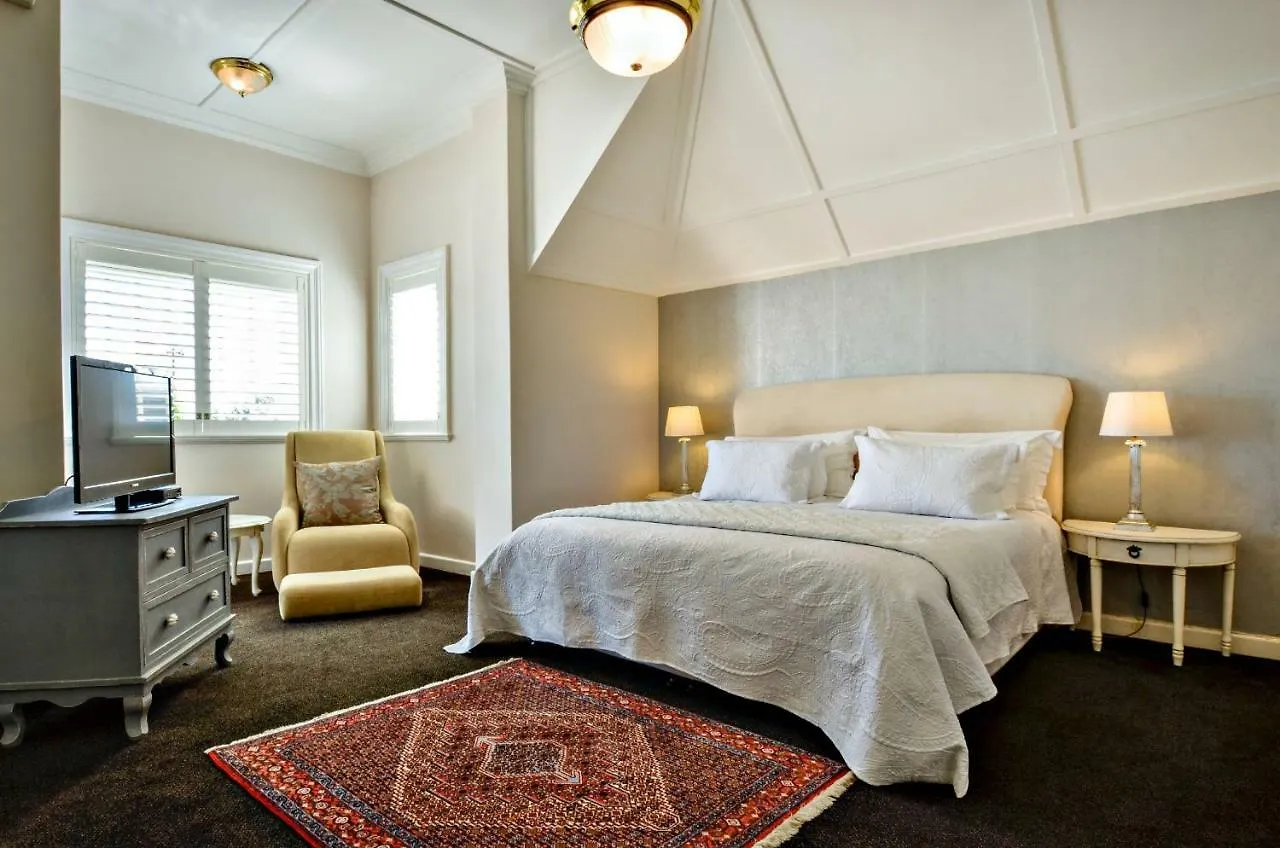 Rhonda'S Manor Boutique Guest House Cape Town