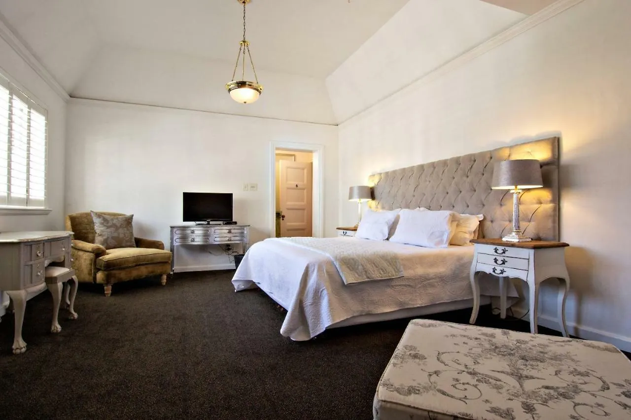 Rhonda'S Manor Boutique Guest House Cape Town